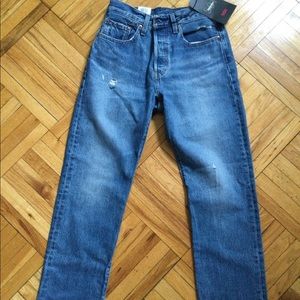 Levi Strauss 501 Jeans non-stretch.
